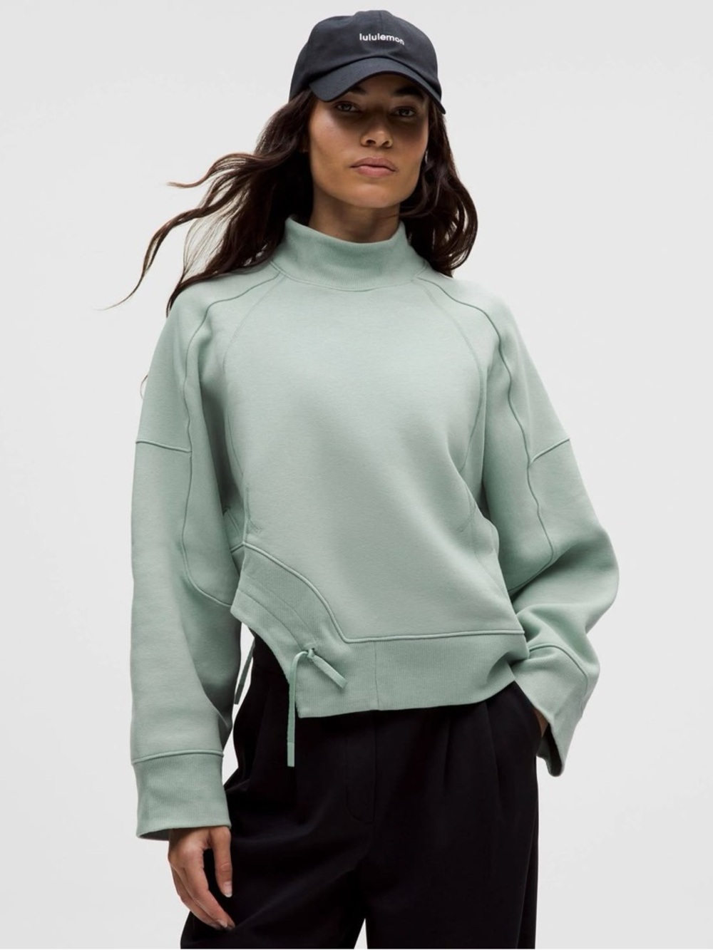 NEW Lululemon Plush Fleece Curved Hem Pullover Sweatshirt Silver Blue Size 8 NWT
